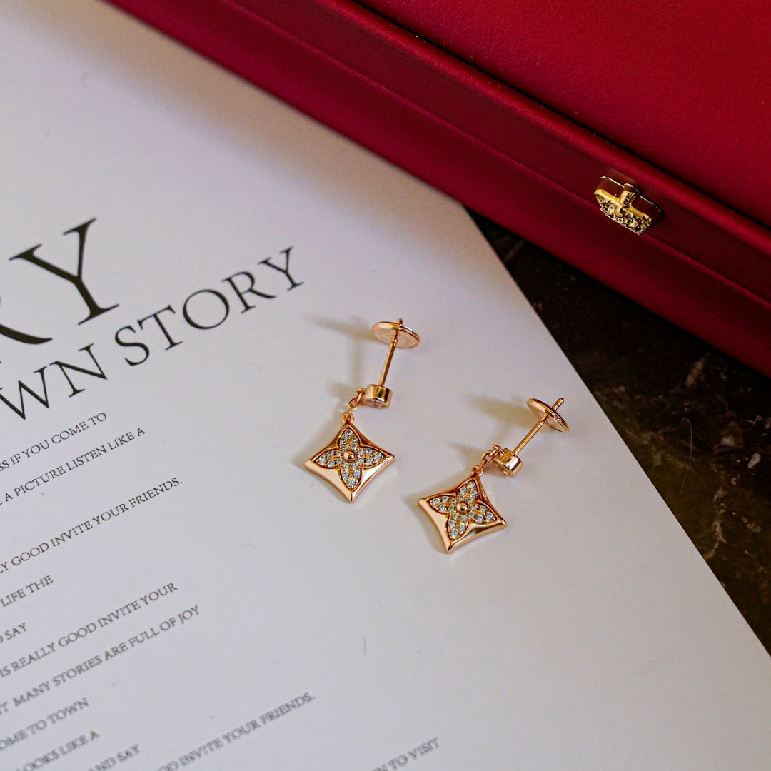 [Amore]STAR DIAMONDS EARRINGS GOLD