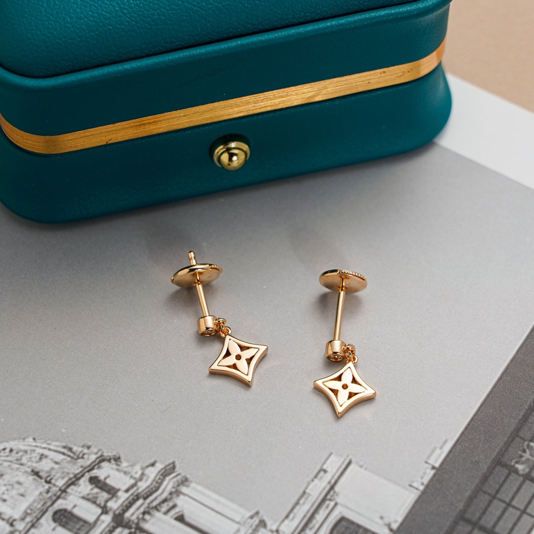 [Amore]STAR EARRINGS GOLD