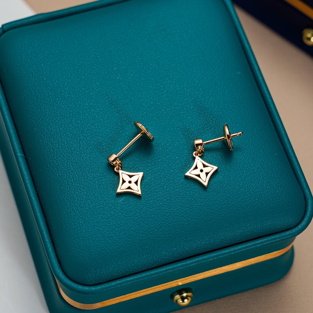 [Amore]STAR EARRINGS GOLD