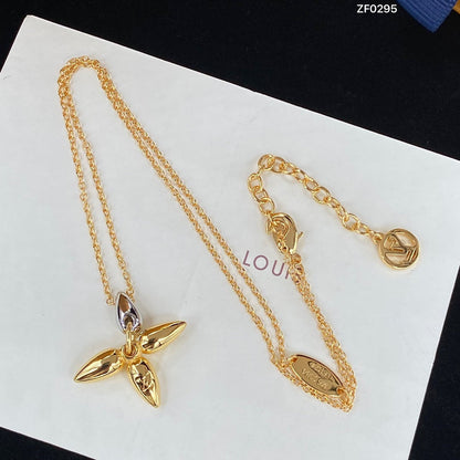 [Amore]LOUISETTE PEDANT GOLD NECKLACE