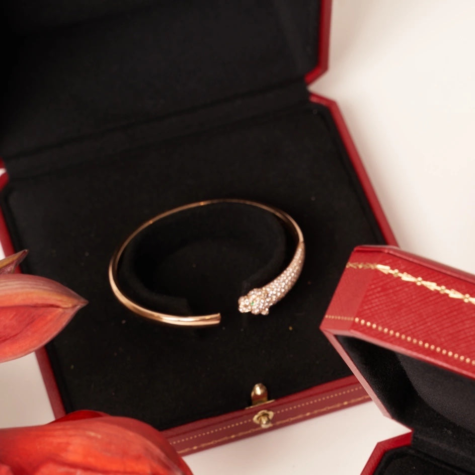 [Amore]PANTHERE ROSE GOLD DIAMOND OPEN BRACELET