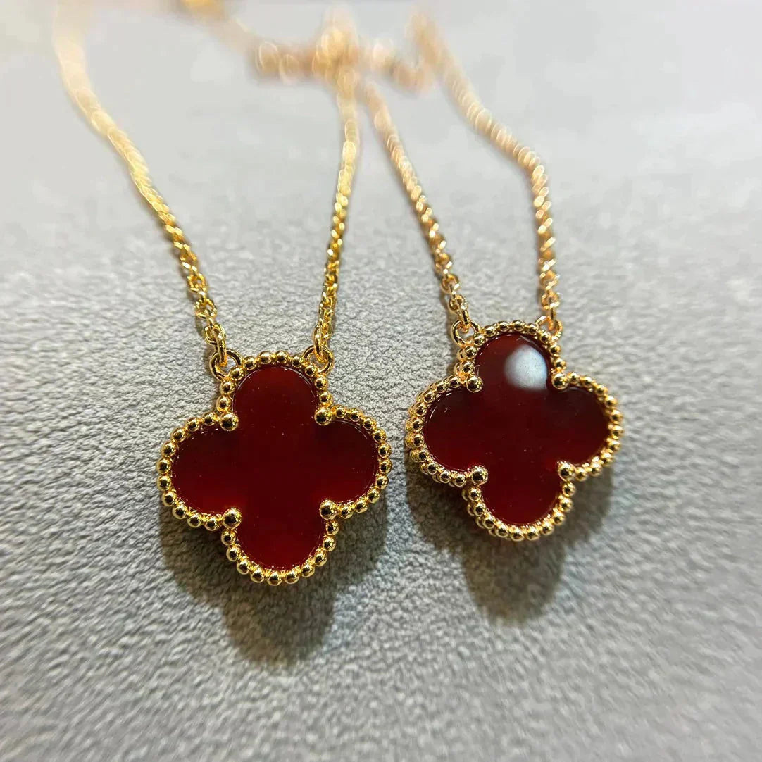 [Amore]CLOVER 15MM CARNELIAN SINGLE FLOWER NECKLACE