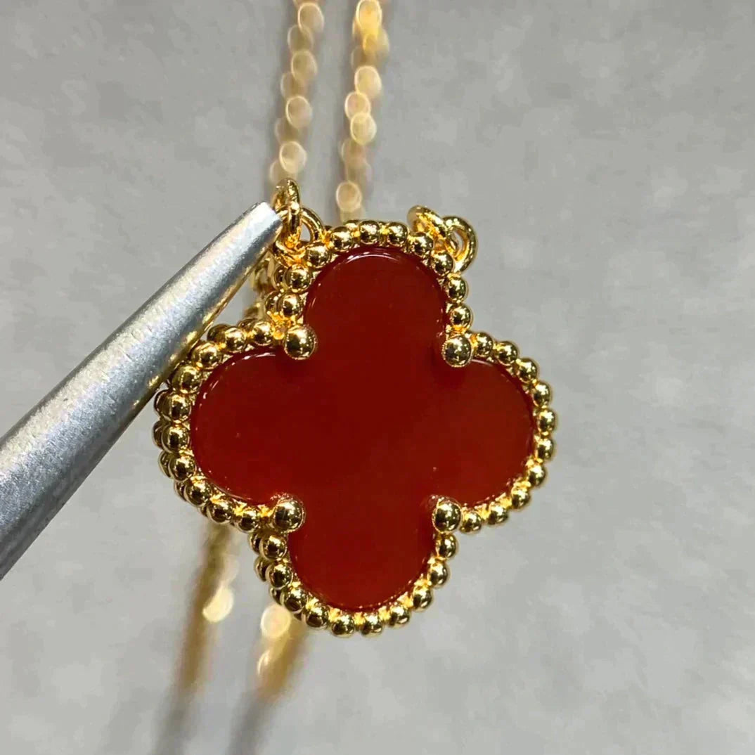 [Amore]CLOVER 15MM CARNELIAN SINGLE FLOWER NECKLACE