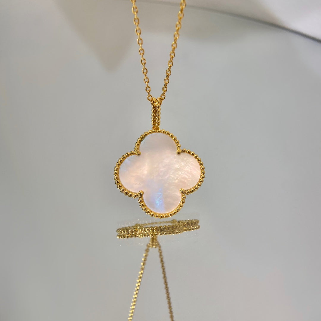 [Amore]CLOVER 25MM MOP LARGE PENDANT NECKLACE