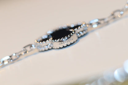 [Amore]CLOVER 20 MOTIFS ONYX DIAMOND SILVER
