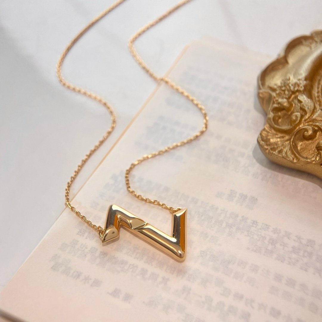 [Amore]VOLTE UPSIDE DOWN NECKLACE
