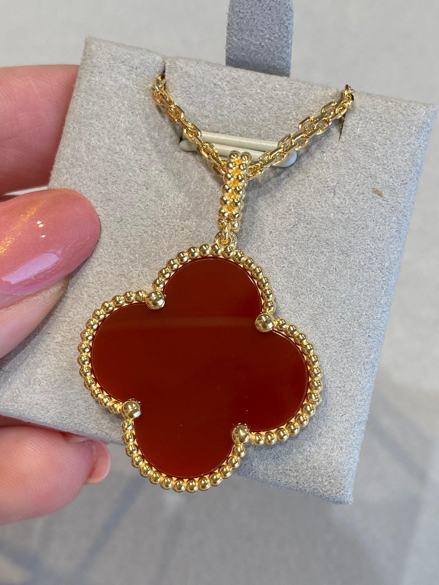 [Amore]CLOVER 25MM NECKLACE GOLD CARNELIAN