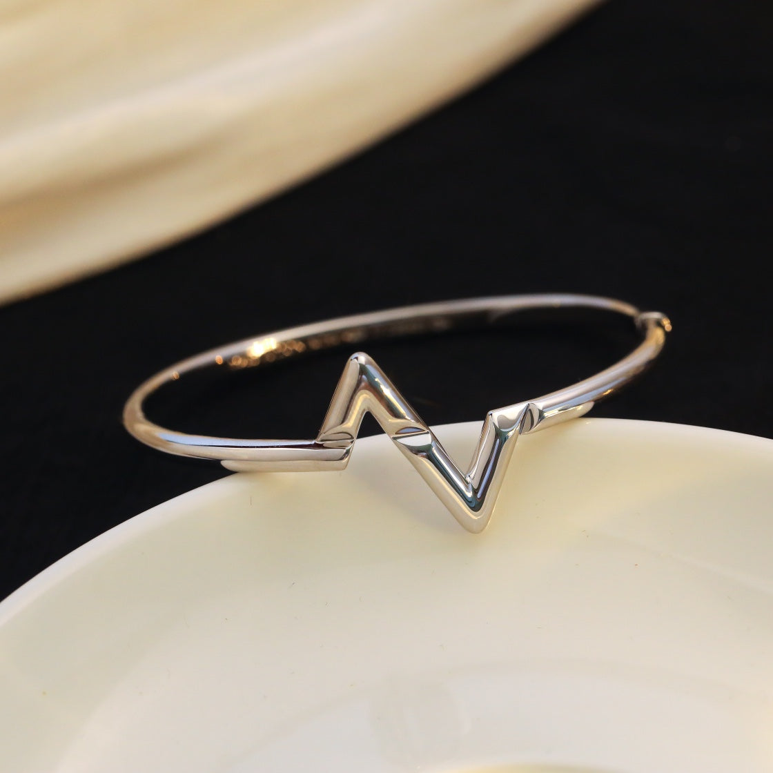 [Amore]VOLTE UPSITE DOWN BRACELET