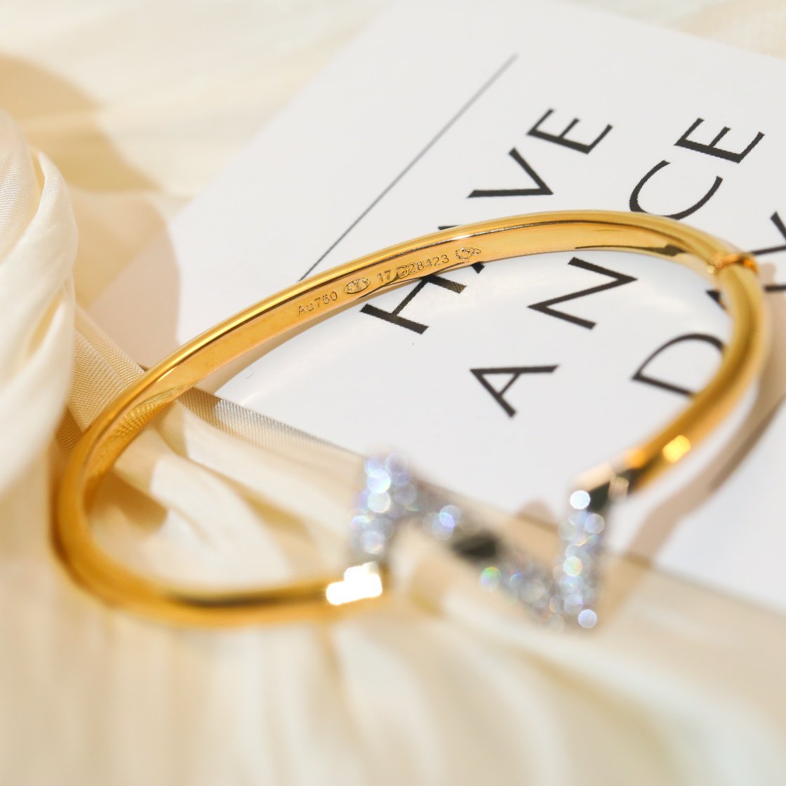 [Amore]VOLTE UPSITE DOWN GOLD DIAMOND BRACELET