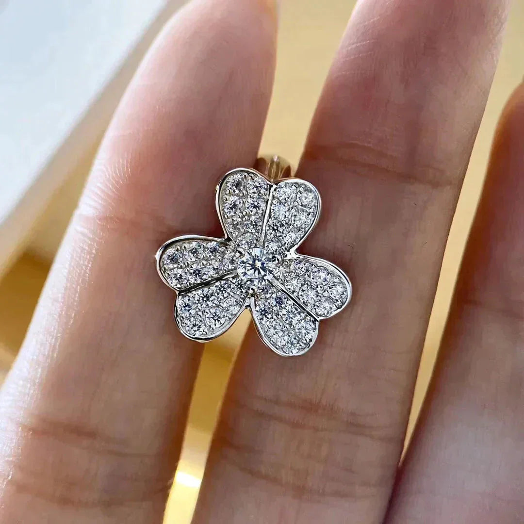 [Amore]CLOVER COMOS DIAMOND EARRINGS SILVER