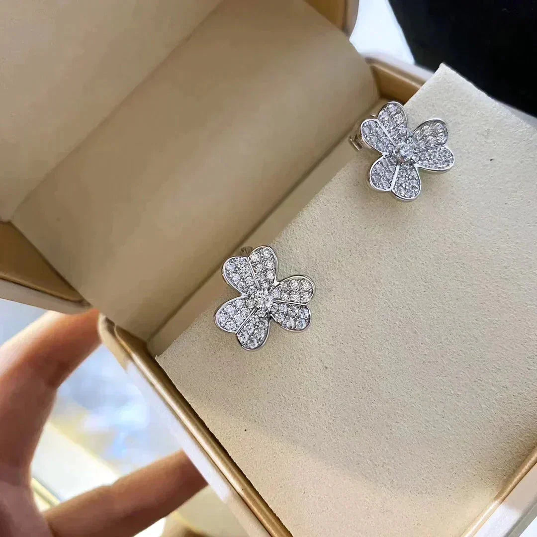 [Amore]CLOVER COMOS DIAMOND EARRINGS SILVER