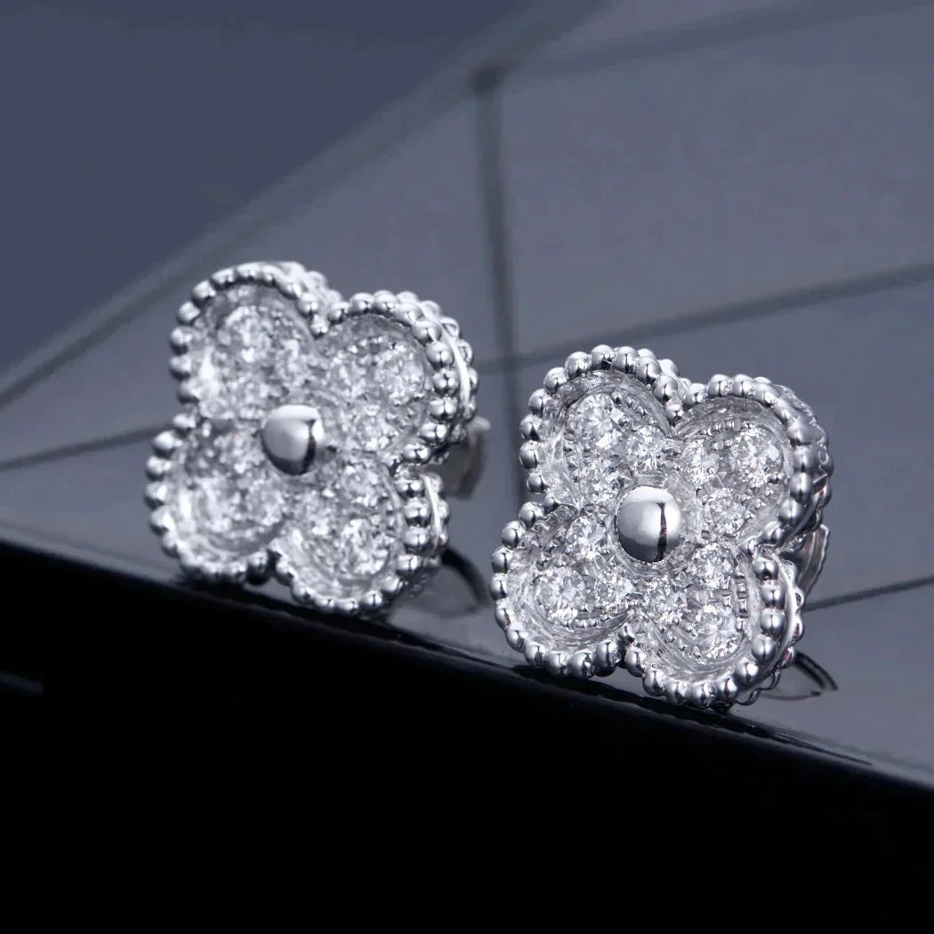 [Amore]CLOVER 1 MOTIFS DIAMOND STUD EARRINGS SILVER