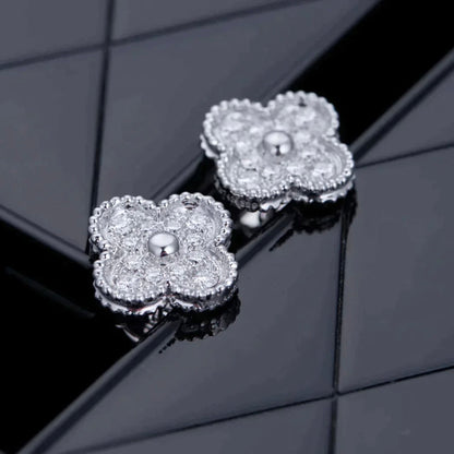 [Amore]CLOVER 1 MOTIFS DIAMOND STUD EARRINGS SILVER