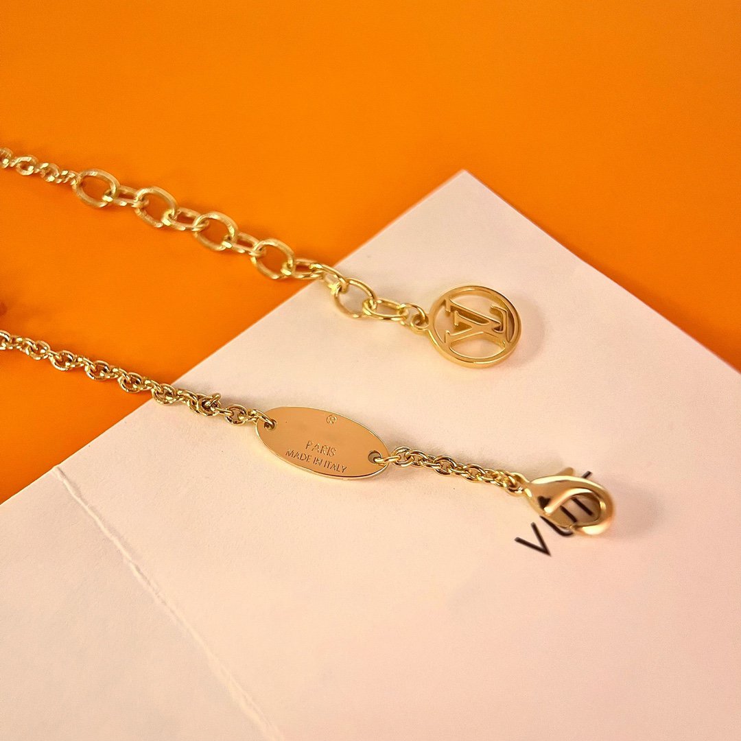 [Amore]LOGO STAR MOTIF GOLD BRACELET