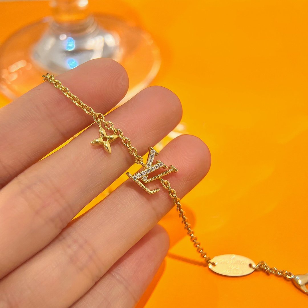 [Amore]LOGO STAR MOTIF GOLD BRACELET