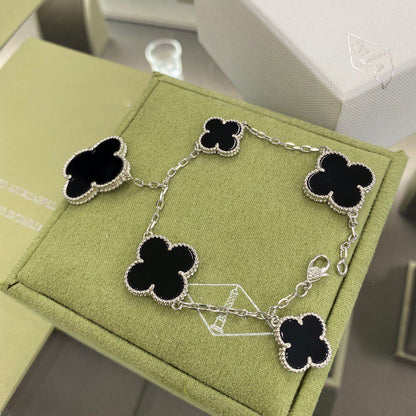 [Amore]CLOVER 5 MOTIFS SIVLER ONYX BRACELET