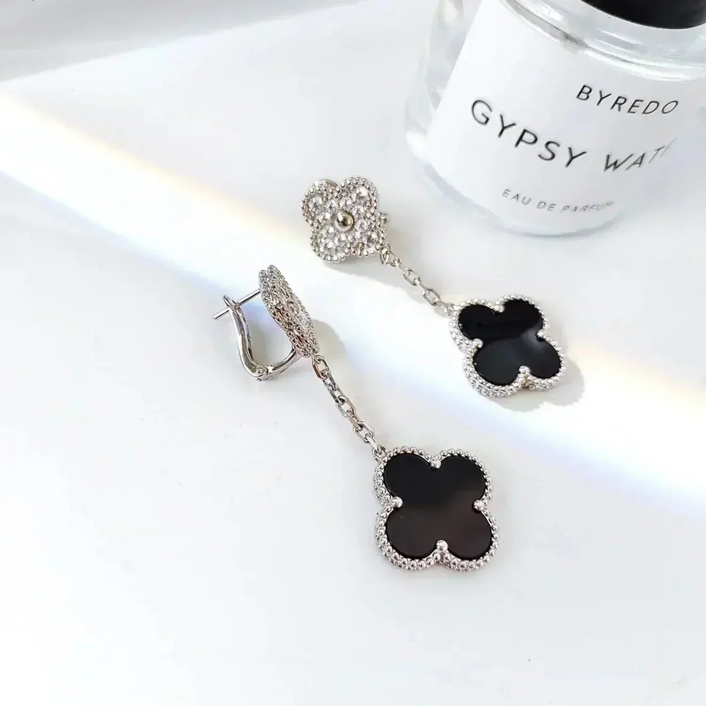 [Amore]CLOVER 2 MOTIFS  DIAMOND ONYX EARRINGS SILVER