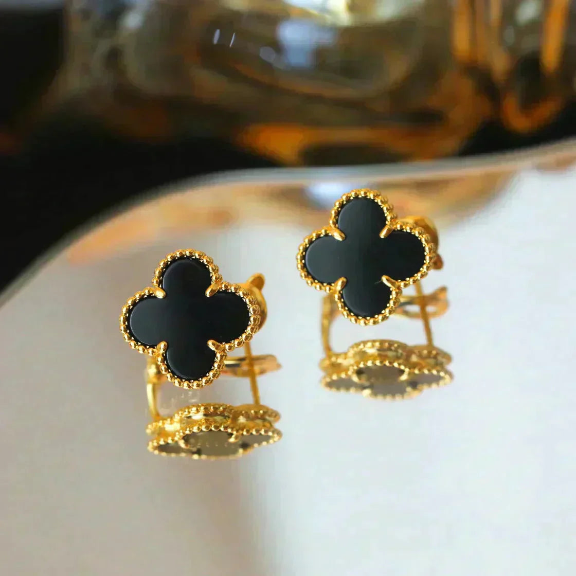 [Amore]CLOVER MEDIUM 1 MOTIFS  ONYX STUD EARRINGS