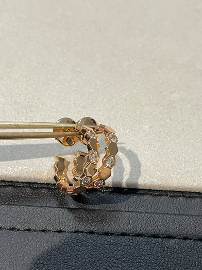 [Amore]Hollow Design Four-Leaf Clover Flower Shape Ring