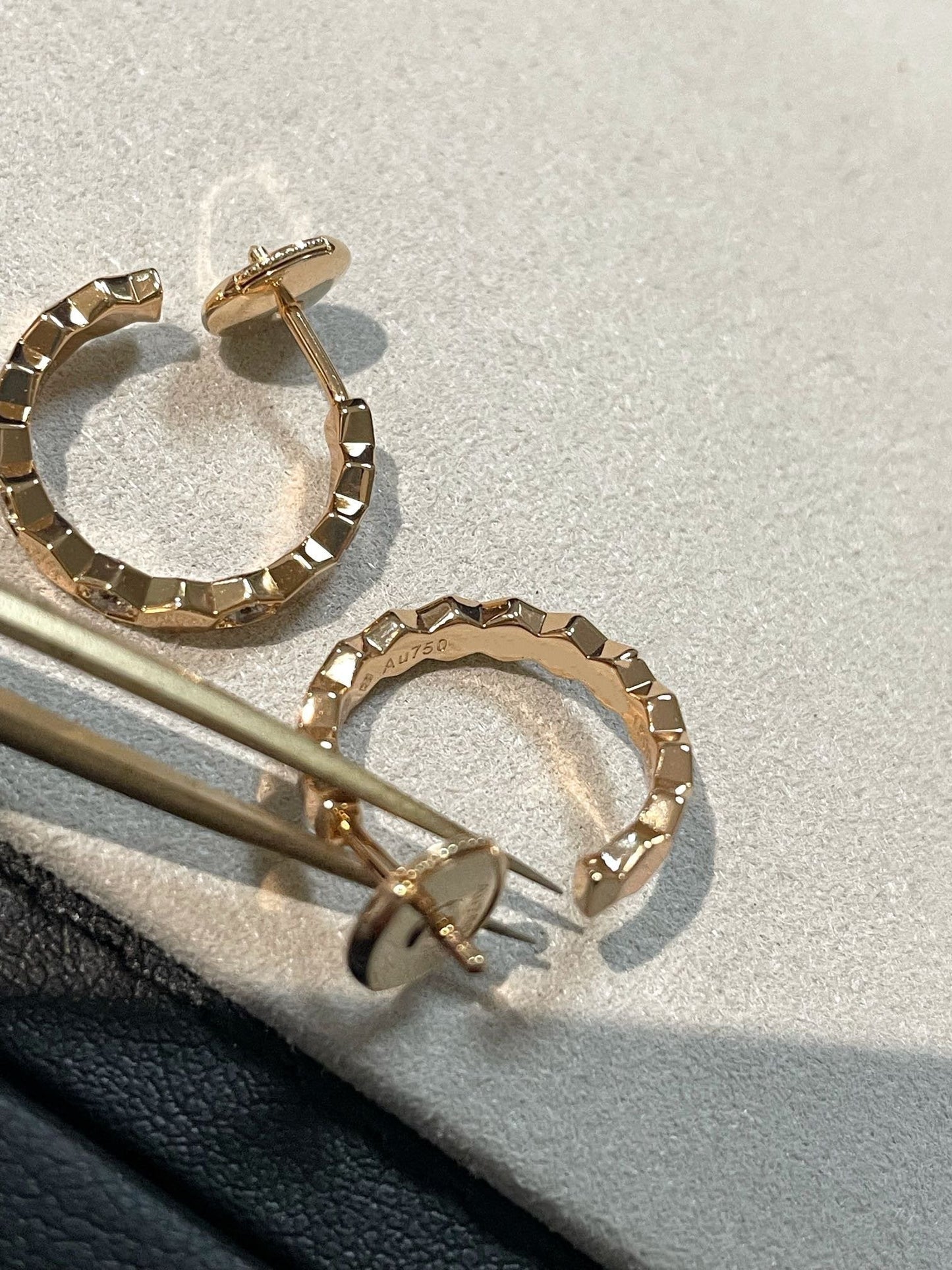 [Amore]Hollow Design Four-Leaf Clover Flower Shape Ring