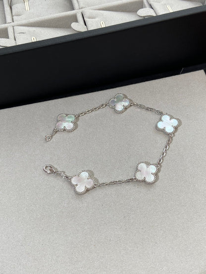 [Amore]CLOVER WHITE PEARL MOP 5 MOTIF BRACELET COLLECTION