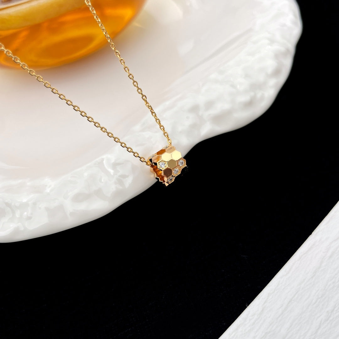 [Amore]BEE MINI PEDANT DIAMOND NECKLACE
