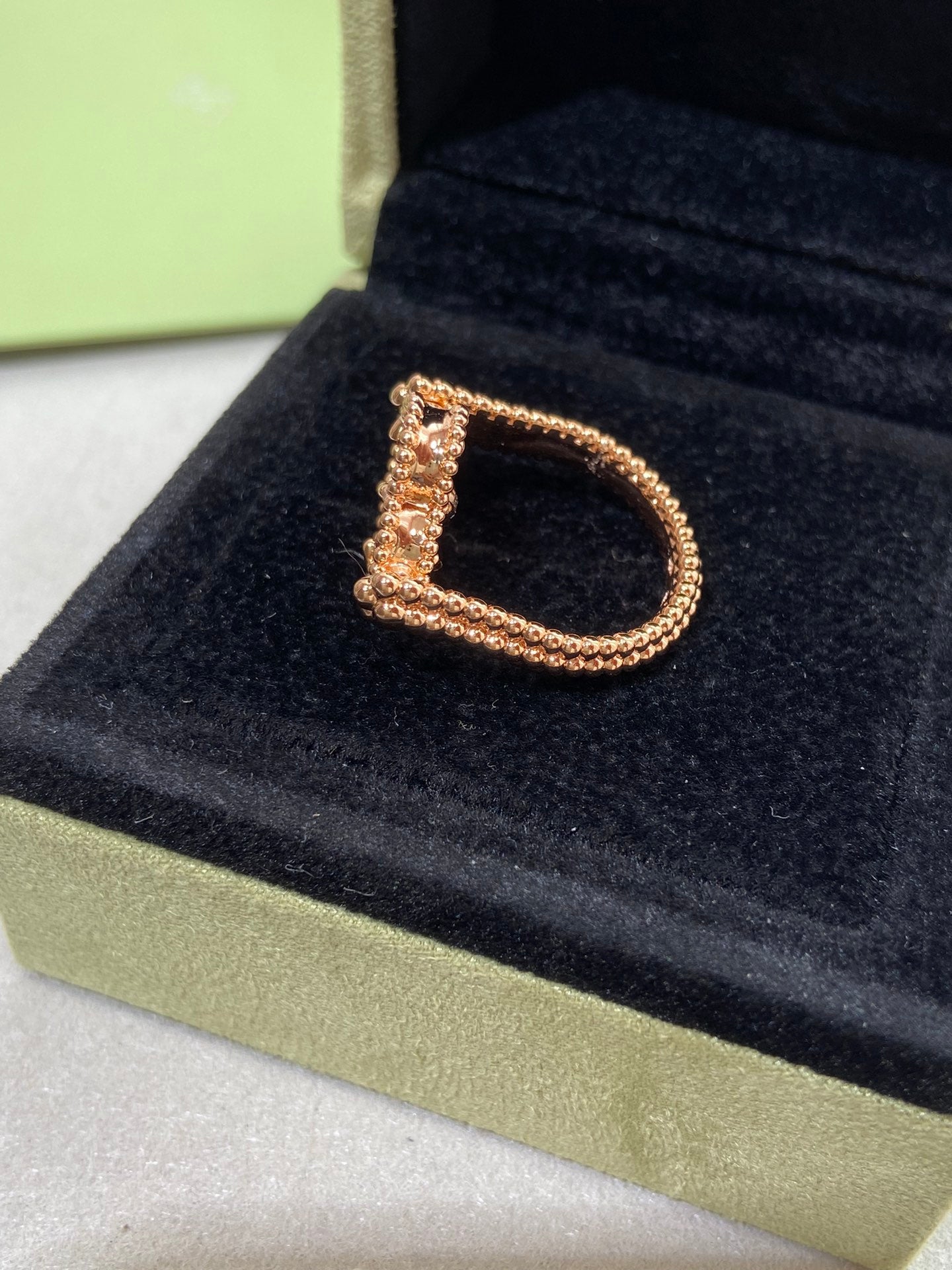 [Amore]CLOVER RIVERSIBLE ROSE GOLD RING