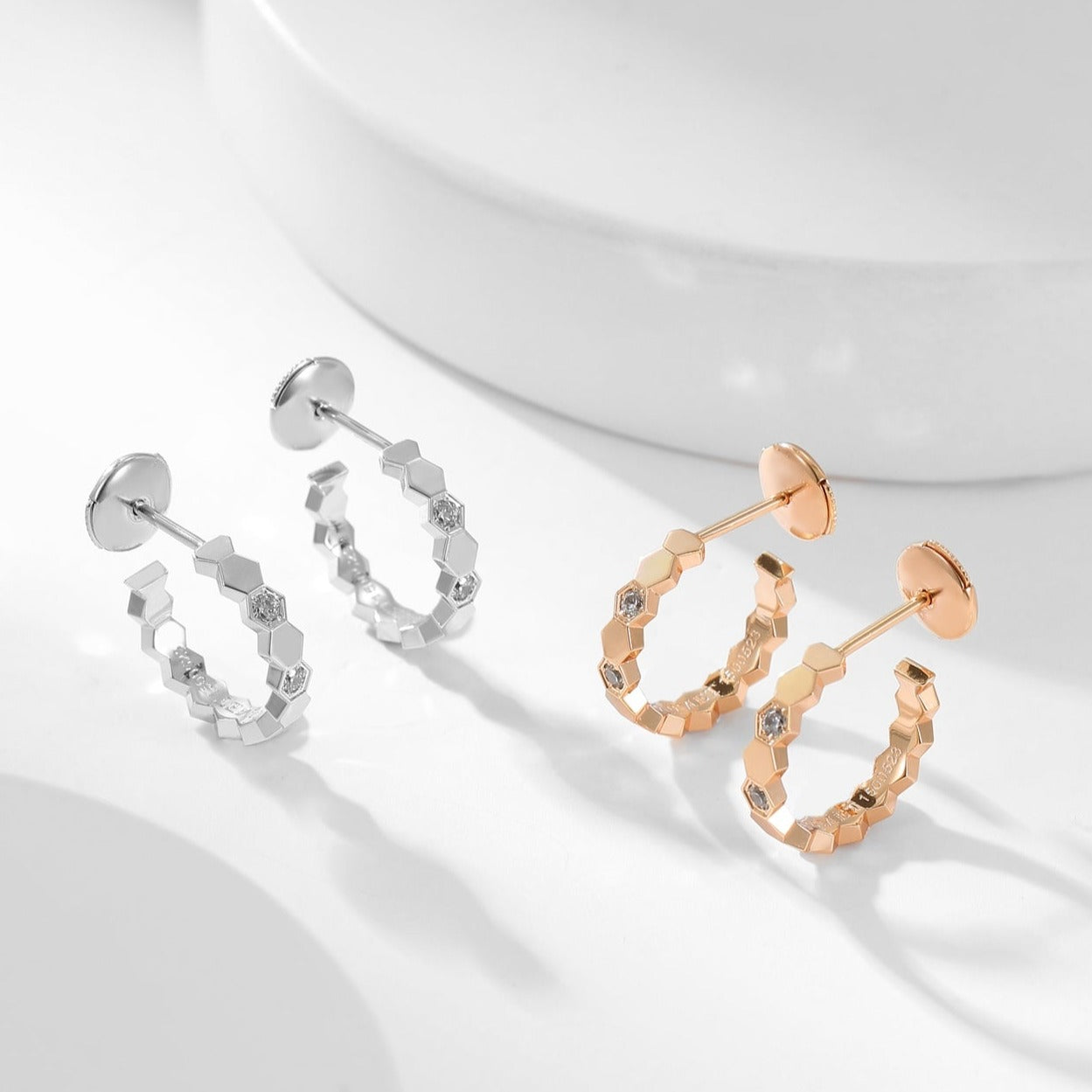 [Amore]BEE LOVE DIAMOND HOOP EARRINGS