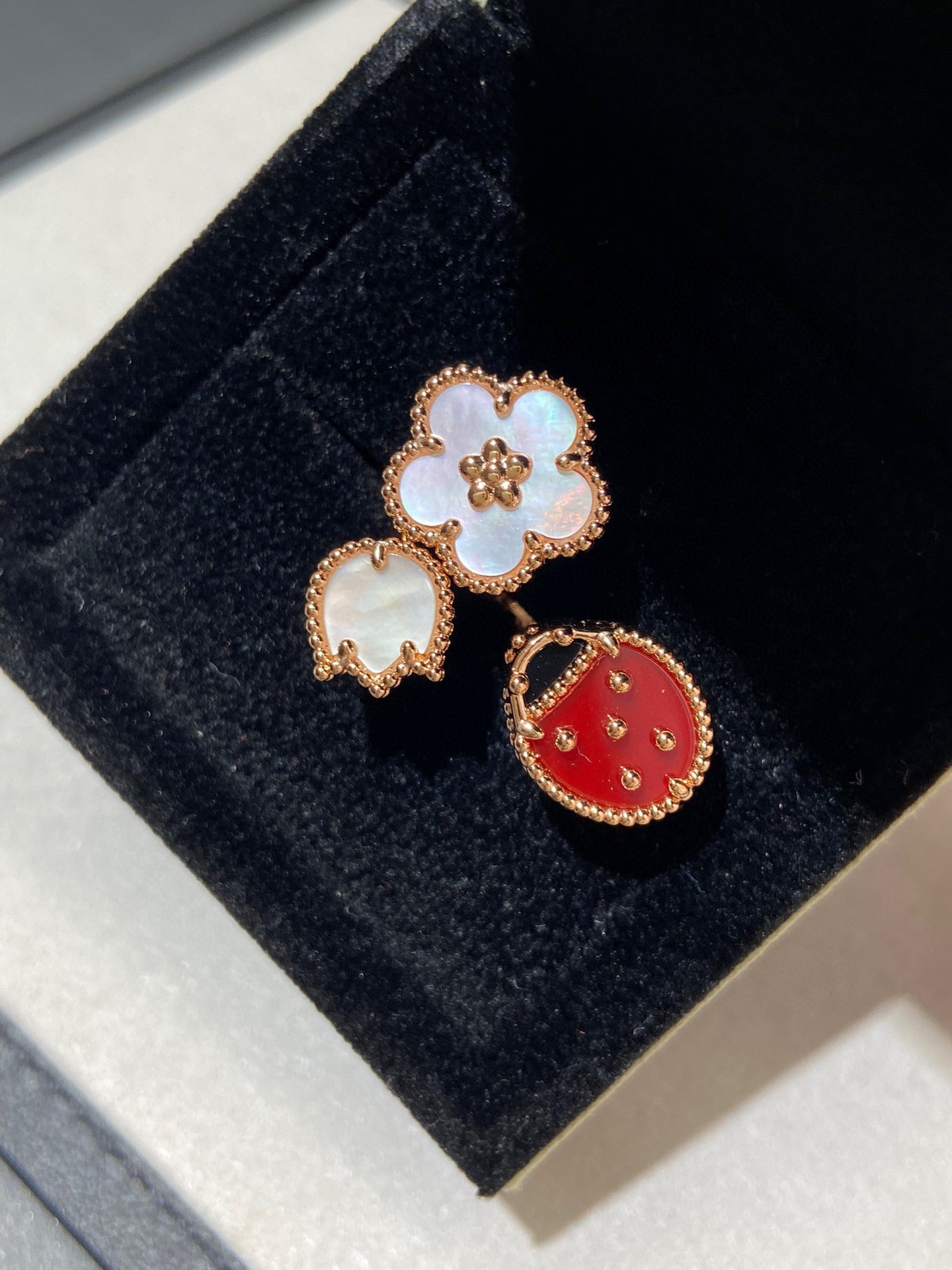 [Amore]LUCKY 3 MOTIF ROSE GOLD RING