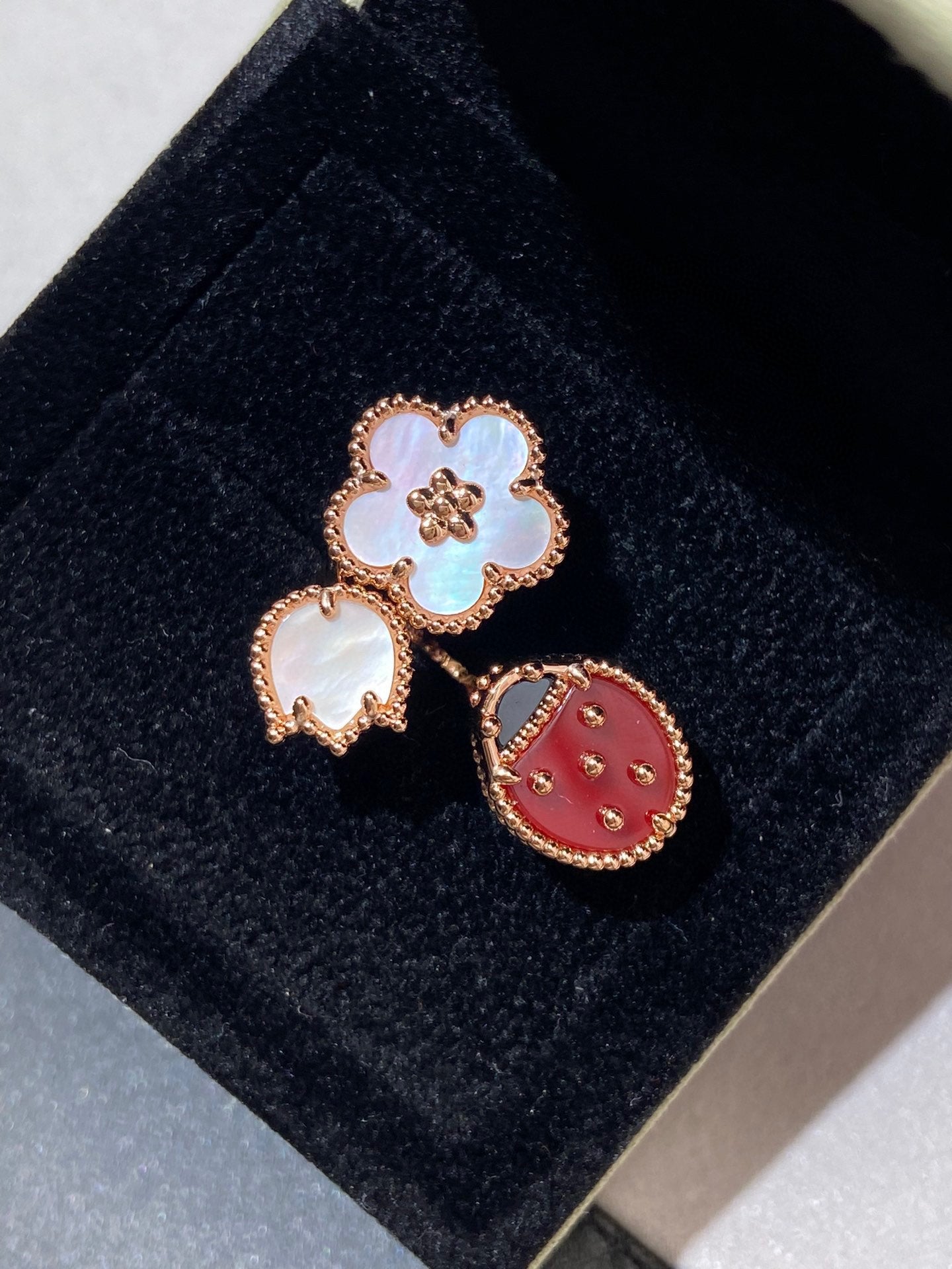[Amore]LUCKY 3 MOTIF ROSE GOLD RING