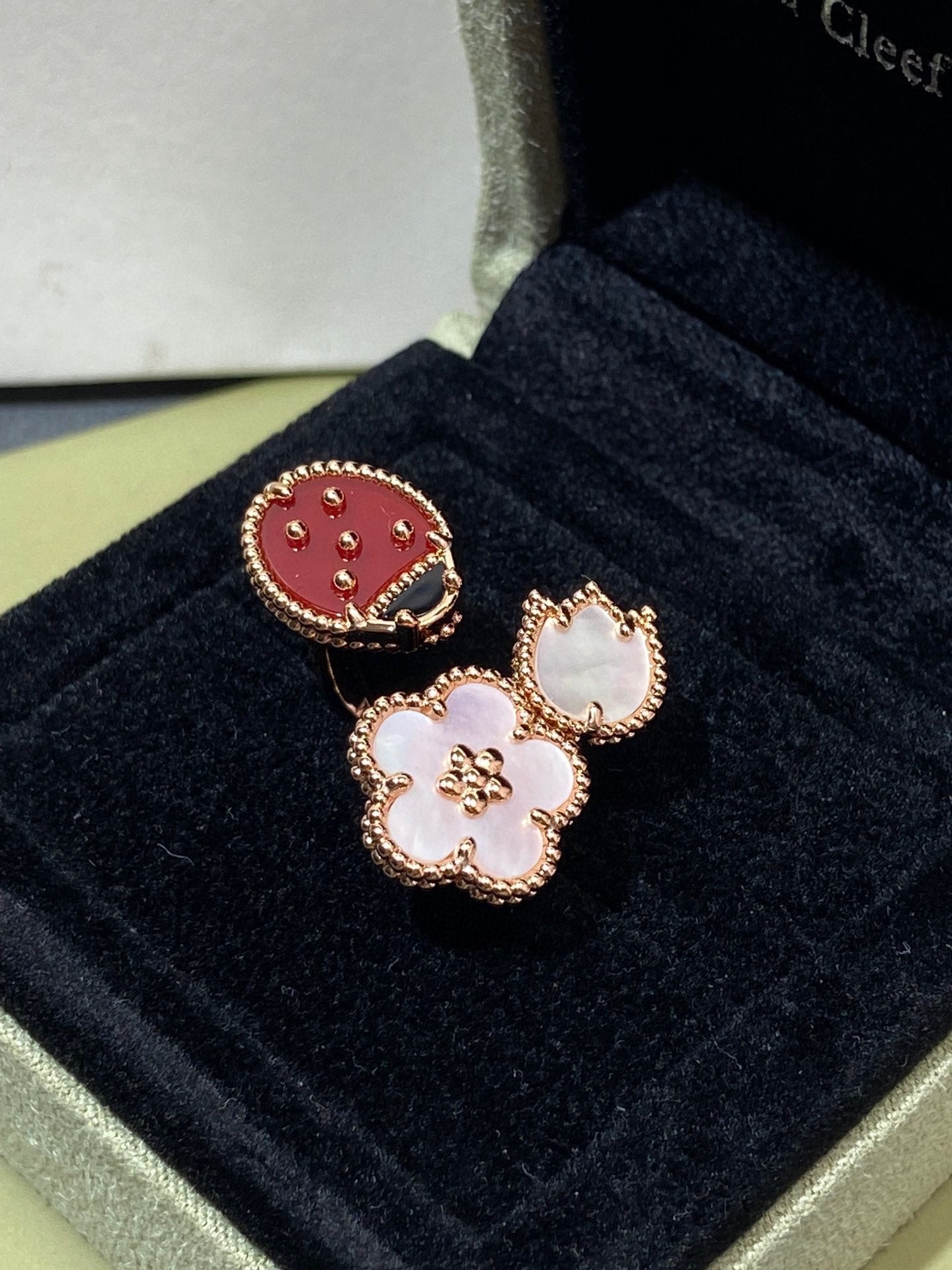 [Amore]LUCKY 3 MOTIF ROSE GOLD RING