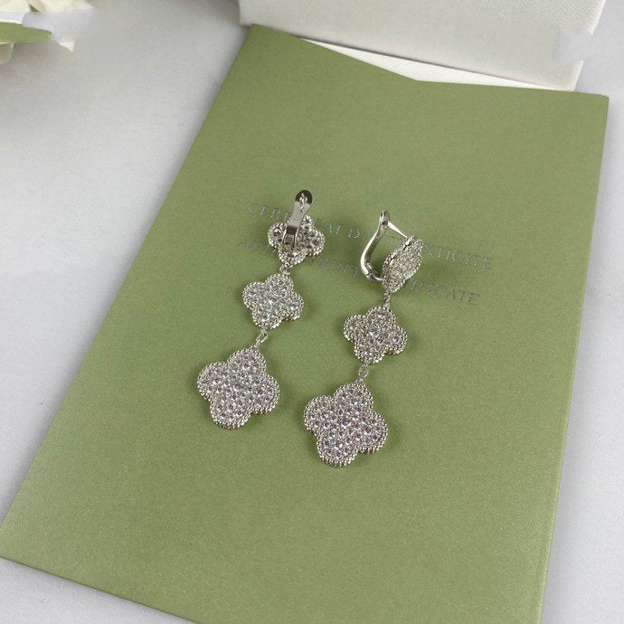 [Amore]CLOVER 3 MOTIF DIAMOND SILVER DROP EARRINGS