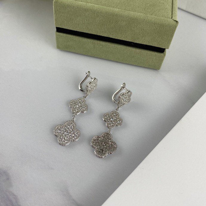[Amore]CLOVER 3 MOTIF DIAMOND SILVER DROP EARRINGS