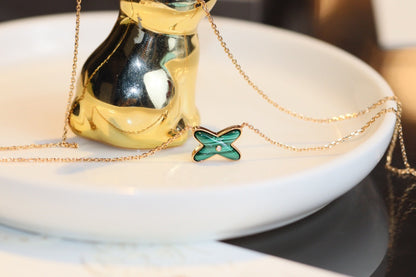 [Amore]JEUX MALACHITE 1 DIAMOND PINK GOLD NECKLACE