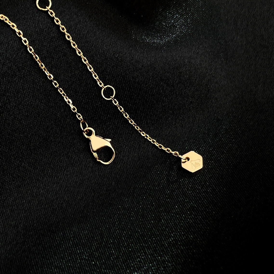 [Amore]BEE MINI NECKLACE