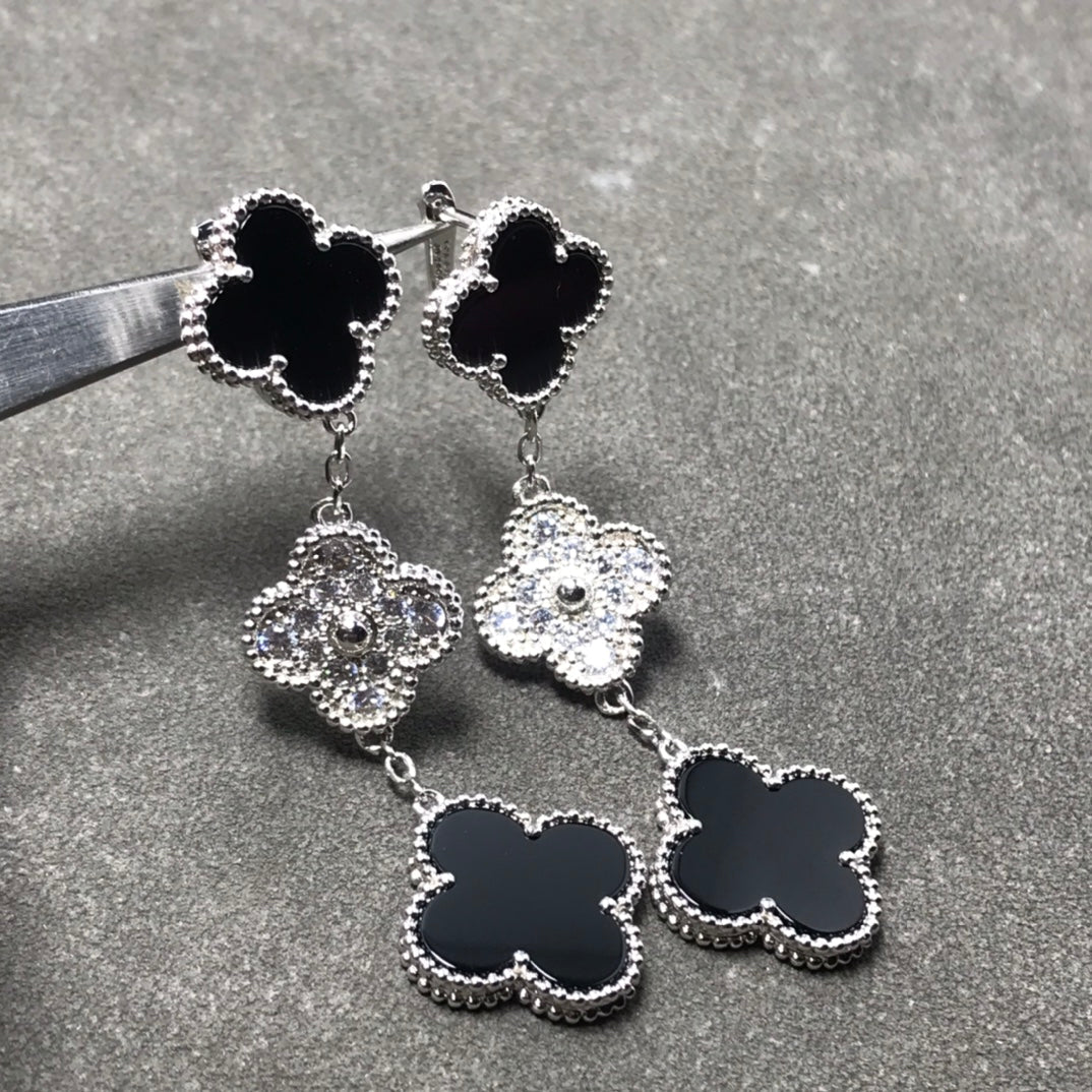 [Amore]CLOVER 3 MOTIF DIAMOND ONYX SILVER EARRINGS