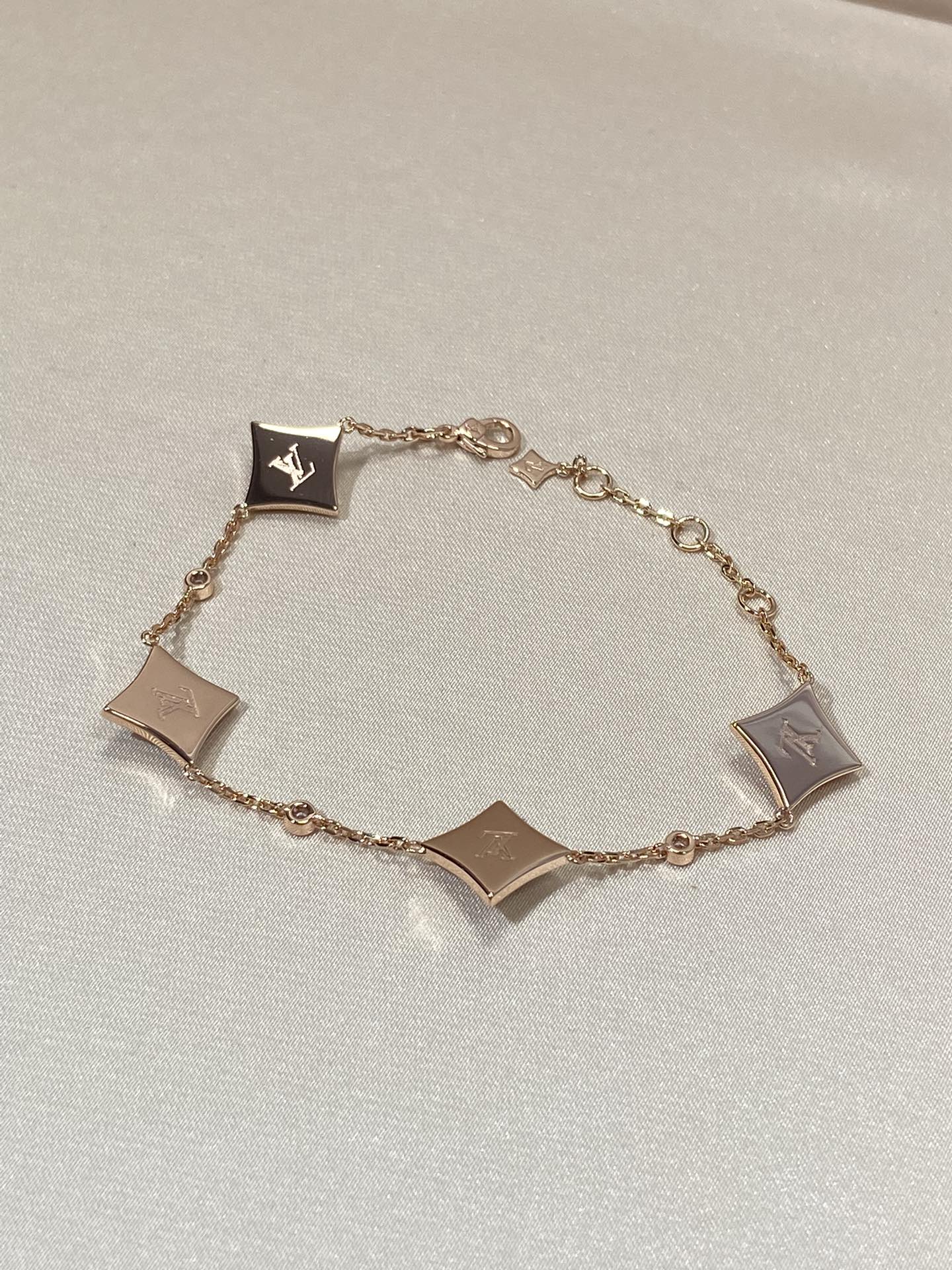 [Amore]STAR 4 MOTIF MOP DIAMOND PINK GOLD BRACELET