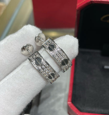 [Amore]LOVE CERAMIC DIAMOND PAVED SILVER EARRINGS