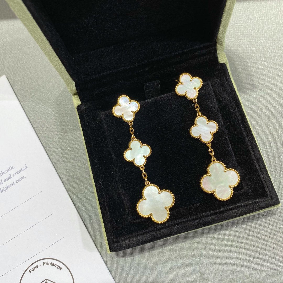 [Amore]CLOVER MOP 3 MOTIFS GOLD EARRINGS