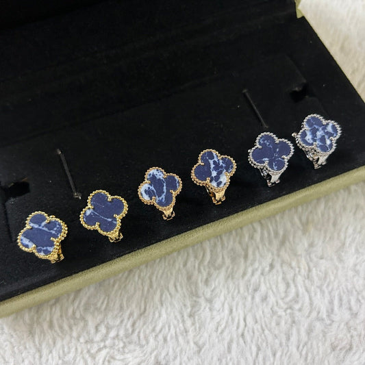 [Amore]CLOVER PIETERSITE MEDIUM STUD EARRINGS