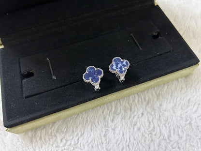 [Amore]CLOVER PIETERSITE MEDIUM STUD EARRINGS