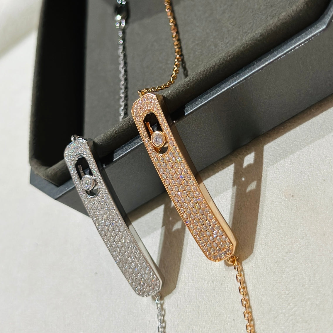 [Amore]MOVE CLASSIQUE DIAMOND PAVED BRACELET