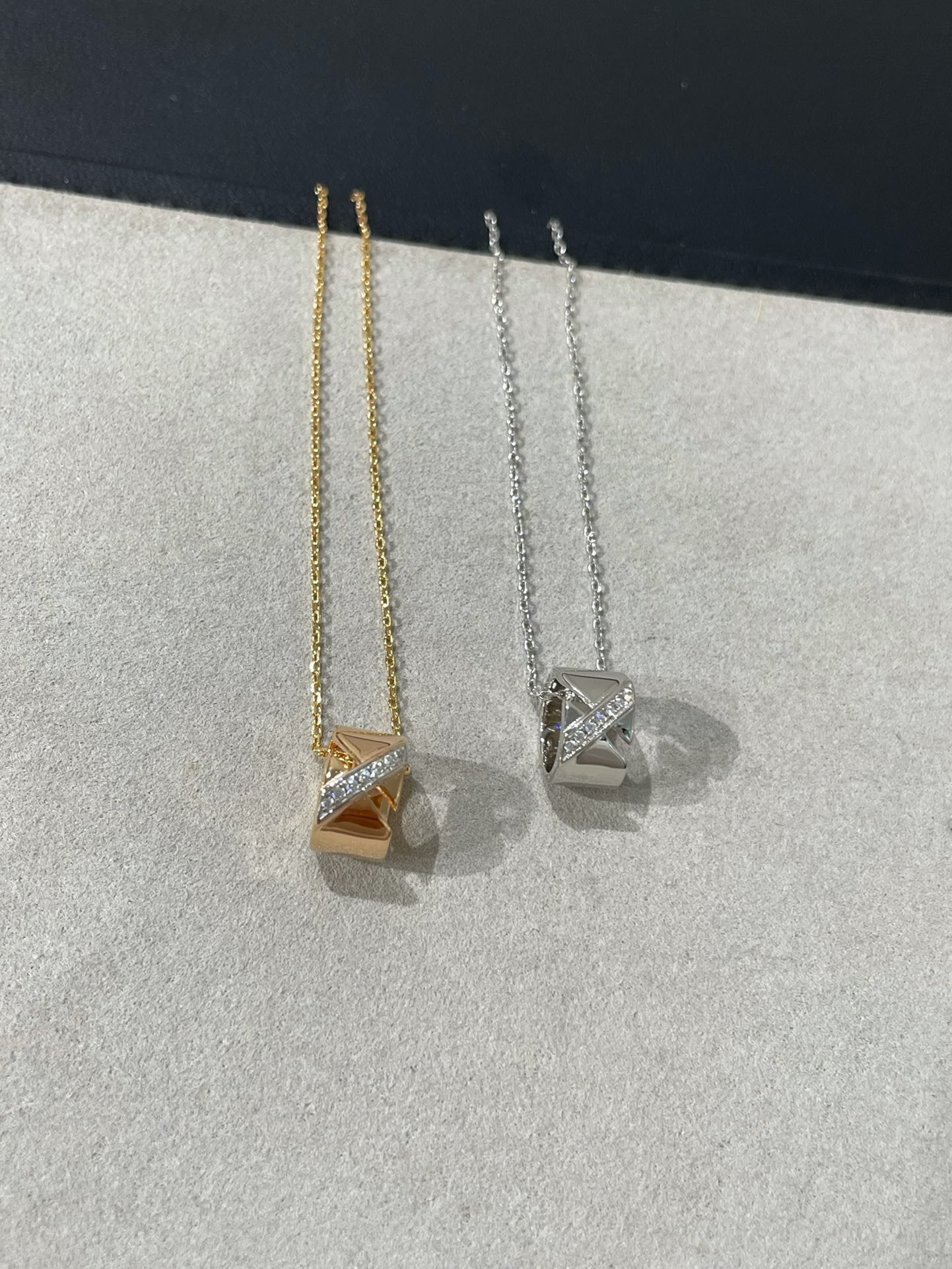 [Amore]LIENS EVIDENCE DIAMOND NECKLACE