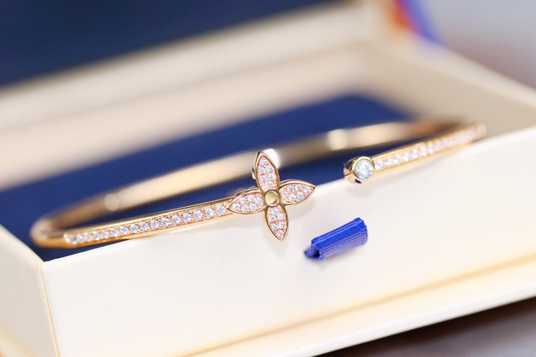 [Amore]IDYLLE PINK GOLD OPEN BRACELET DIAMOND PAVED