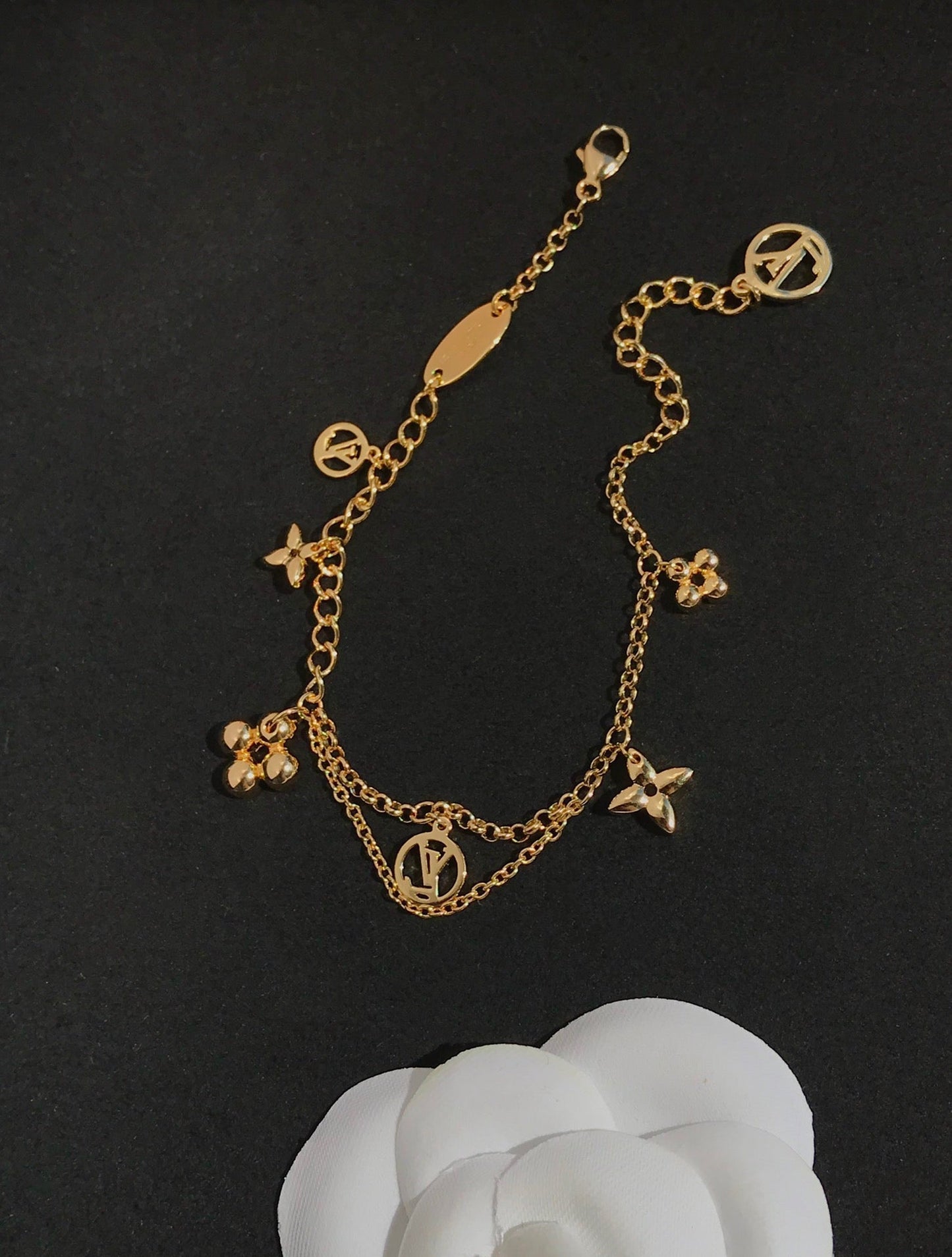 [Amore]BLOOMING PINK GOLD MOP BRACELET