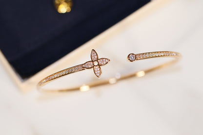 [Amore]IDYLLE GOLD OPEN BRACELET DIAMOND PAVED