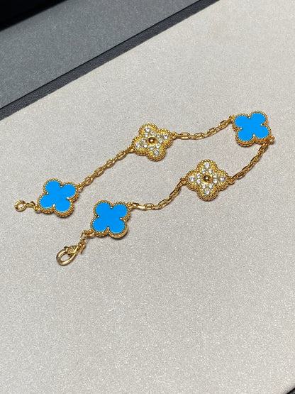 [Amore] CLOVER 5 MOTIF BLUE AGATE BRACELET COLLECTION