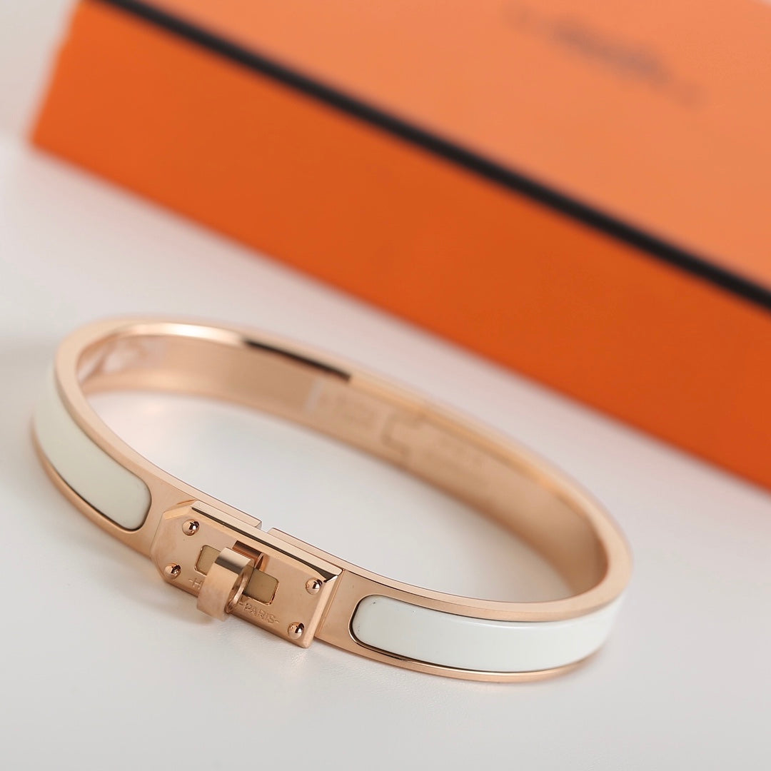[Amore]HM KELLY WHITE BRACELET