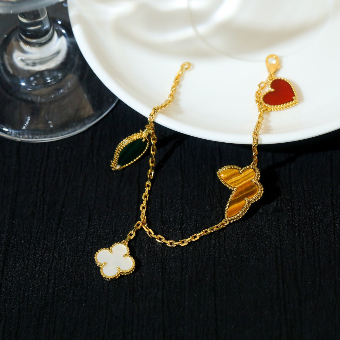 [Amore]LUCKY SPRING 5 MOTIF GOLD BRACELET