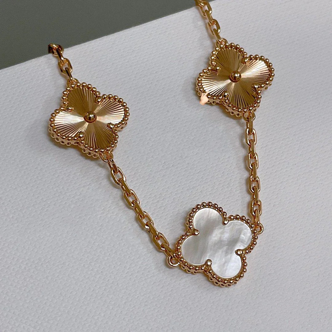 [Amore]CLOVER WHITE PEARL MOP 5 MOTIF BRACELET COLLECTION